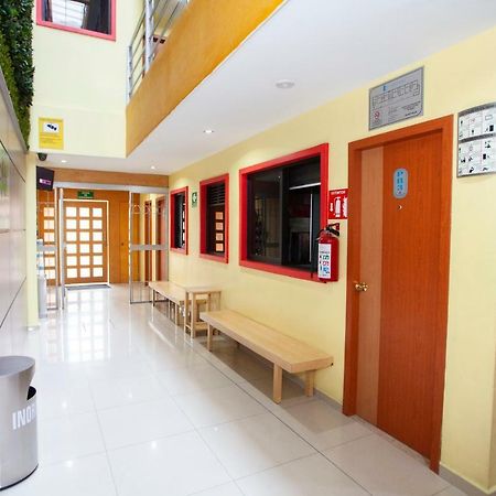 Hotel Lira - Sólo Adultos Mexikóváros Kültér fotó